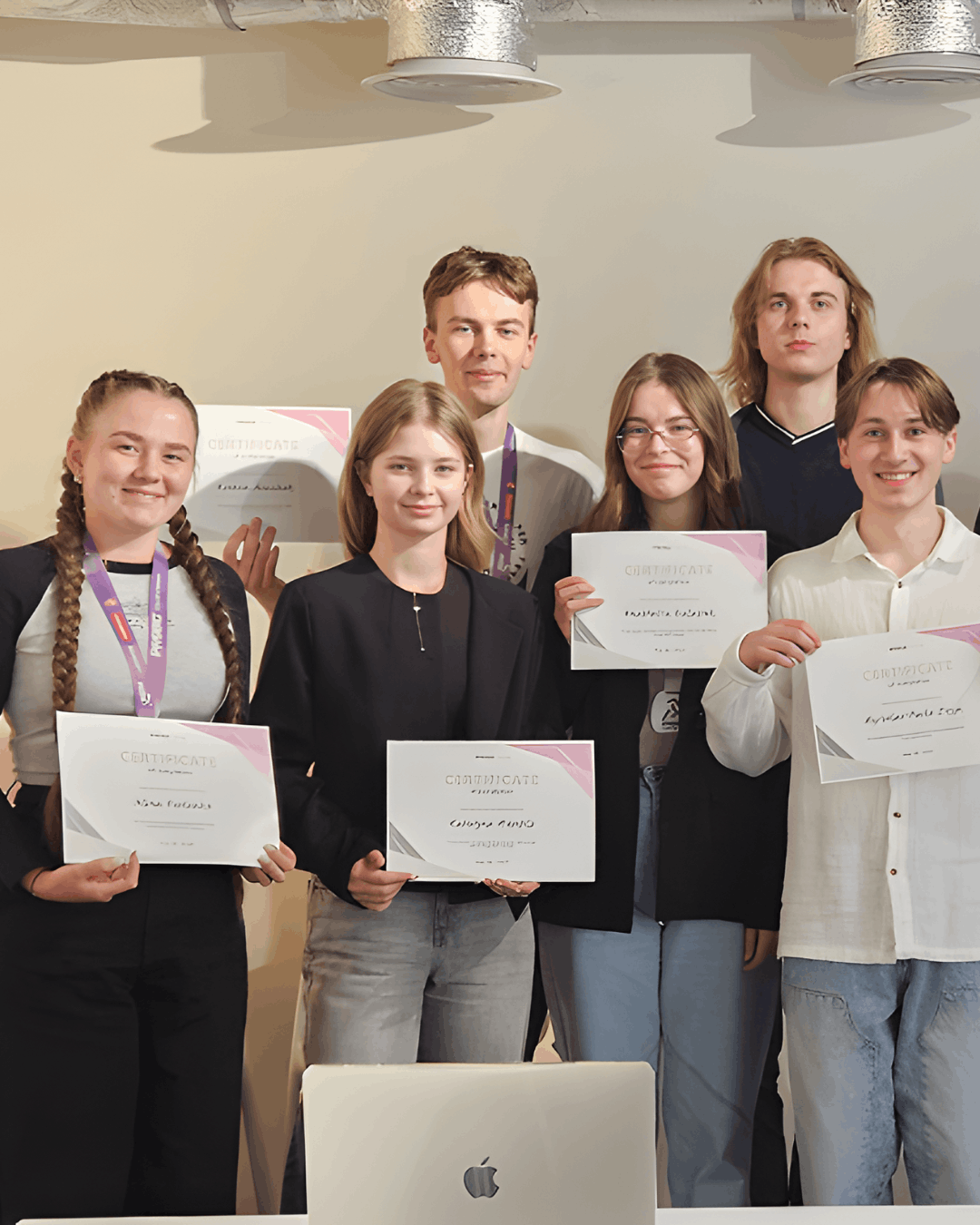 Summer Academy graduates with certificates